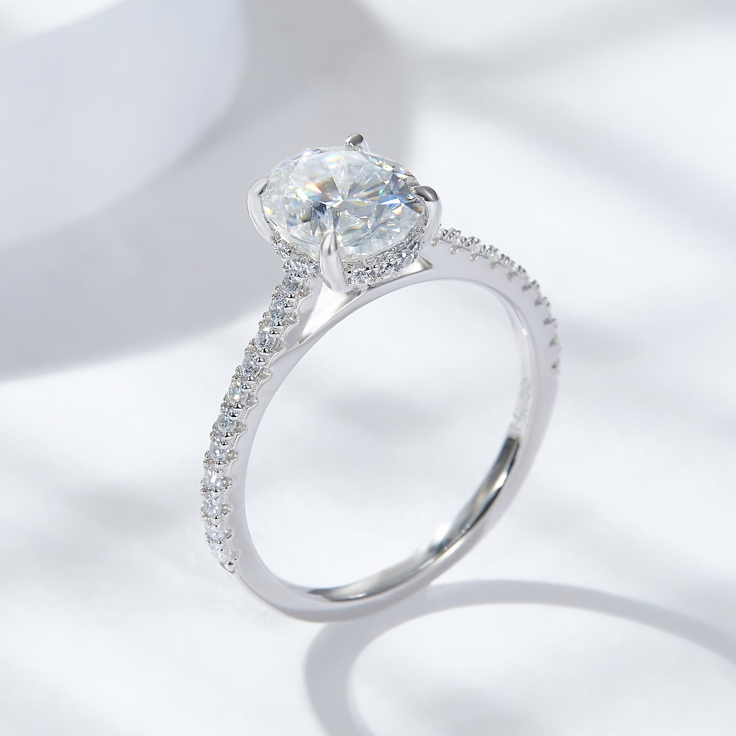 Oval Moissanite Engagement Ring