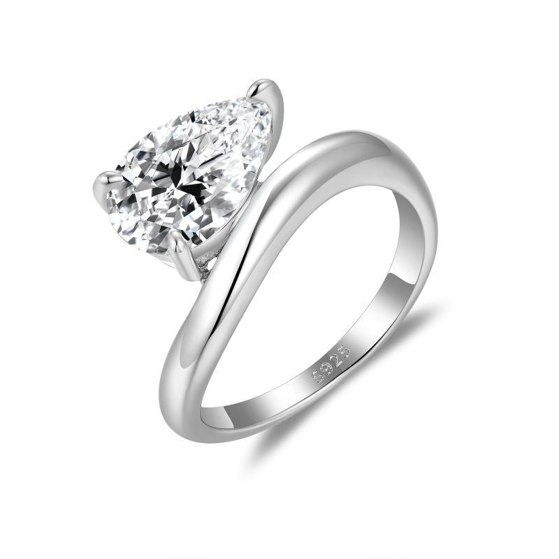 3-Carat Pear-Shaped Moissanite Ring in 925 Sterling Silver with 18K Gold Plating