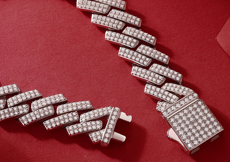 Moissanite Cuban Link Bracelet